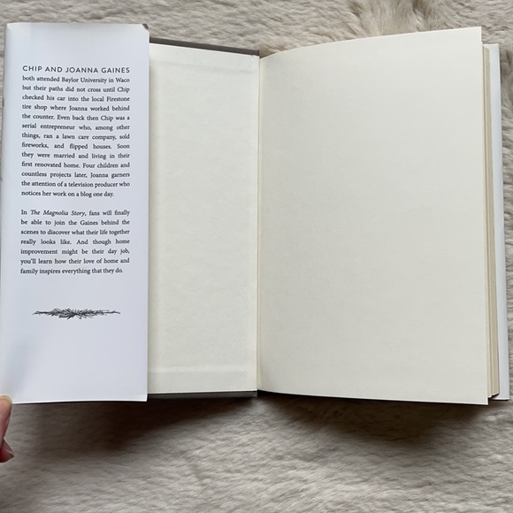 The Magnolia Story by Chip And Joanna Gaines Book - Picture 13 of 14